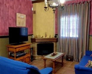 Sala d'estar de Casa o xalet en venda en Zahara amb Calefacció i Terrassa
