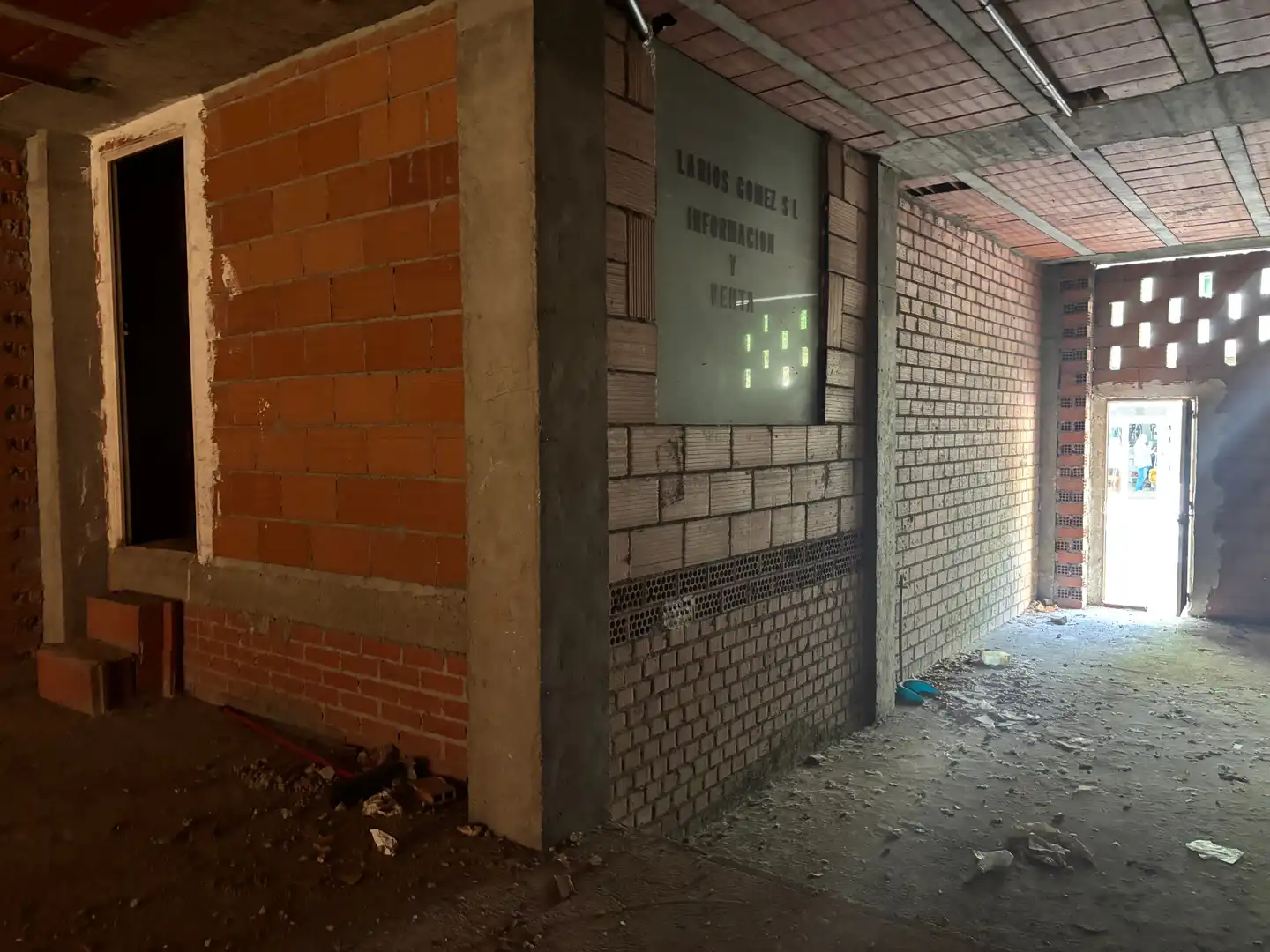 Local comercial en venda a Calle de Doña Crisanta, imagen 9