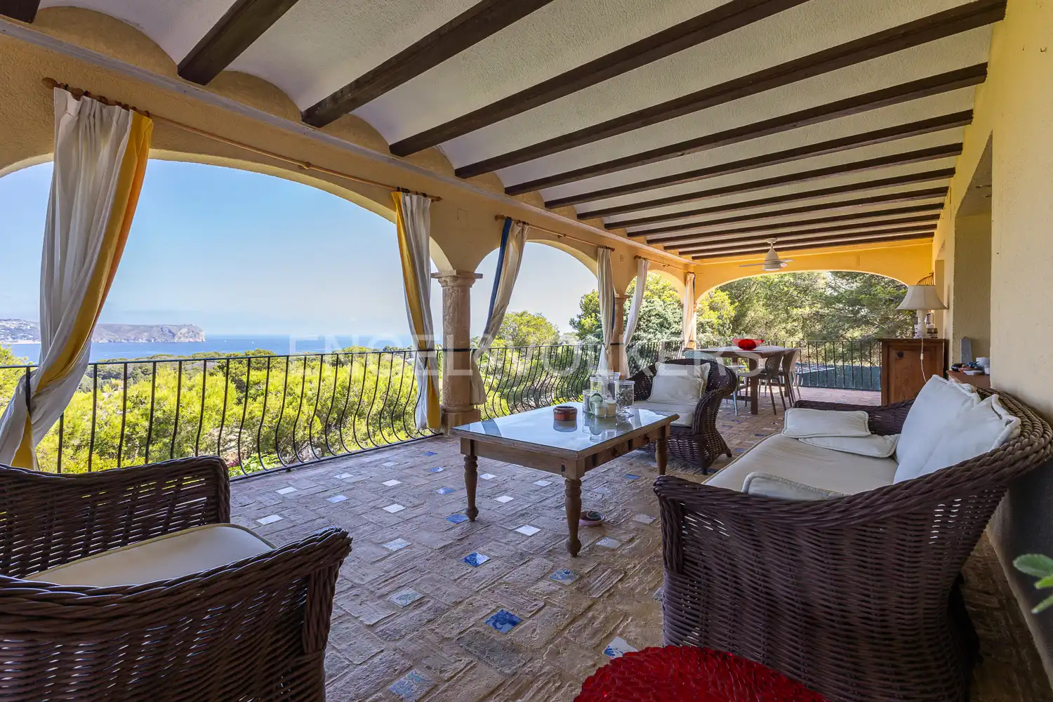 Terrasse von Haus oder Chalet zur Miete in Jávea / Xàbia mit Klimaanlage, Heizung und Privatgarten