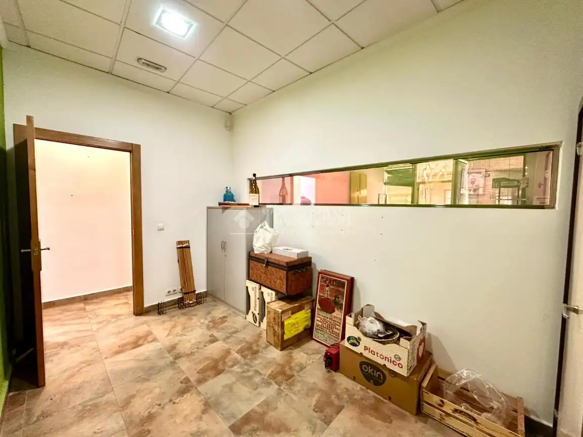 Local comercial en venda a C. Andorra de Teruel, imagen 11