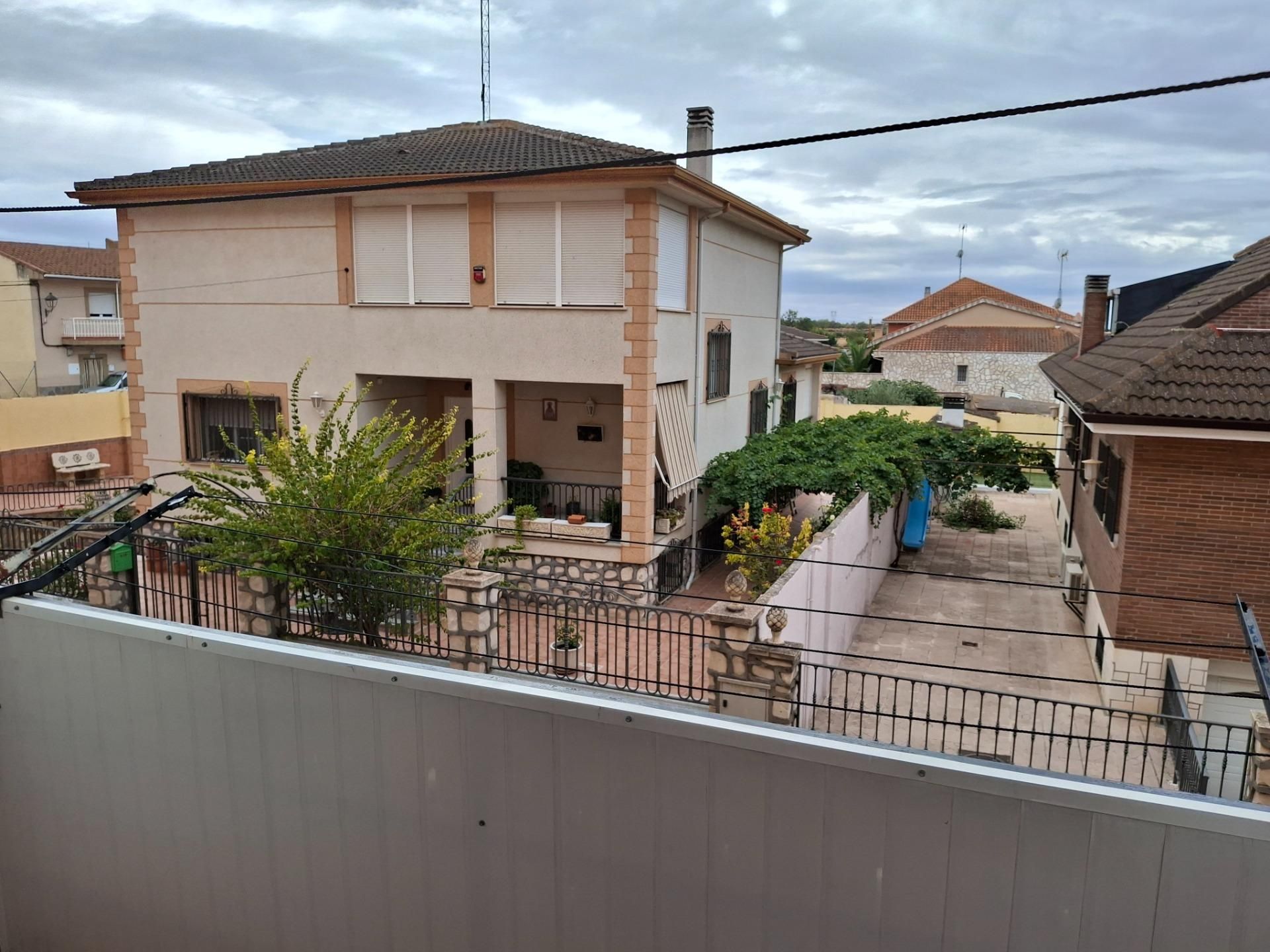 Außenansicht von Wohnung zum verkauf in Villarejo de Salvanés mit Terrasse, Abstellraum und Balkon
