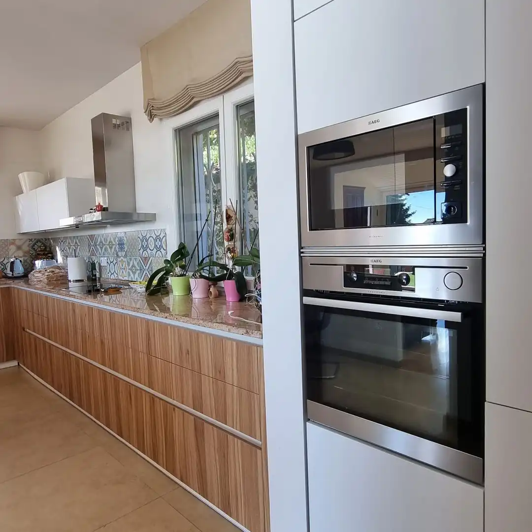 Cuina de Casa o xalet en venda en Lloret de Mar amb Aire condicionat, Calefacció i Jardí privat