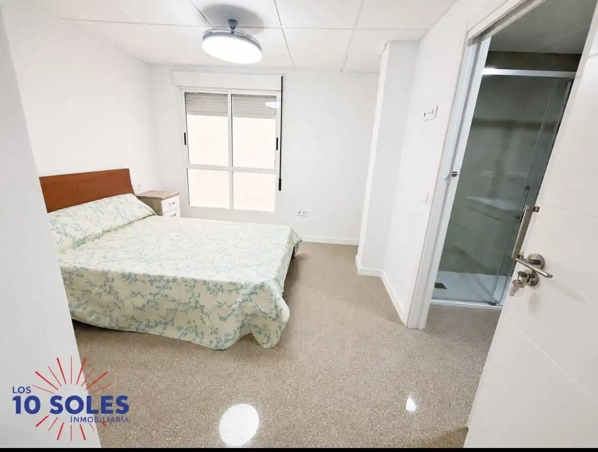 Dormitori de Apartament de lloguer en Orihuela amb Moblat