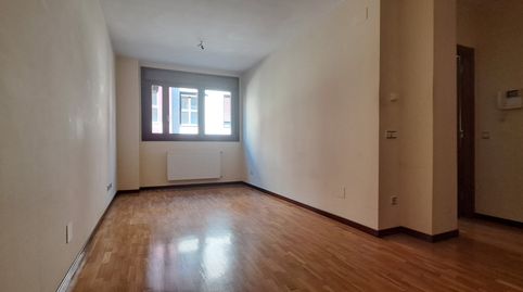 Foto 3 de Piso en venta en Gijón - Cl Prosperidad, Jove, Gijón