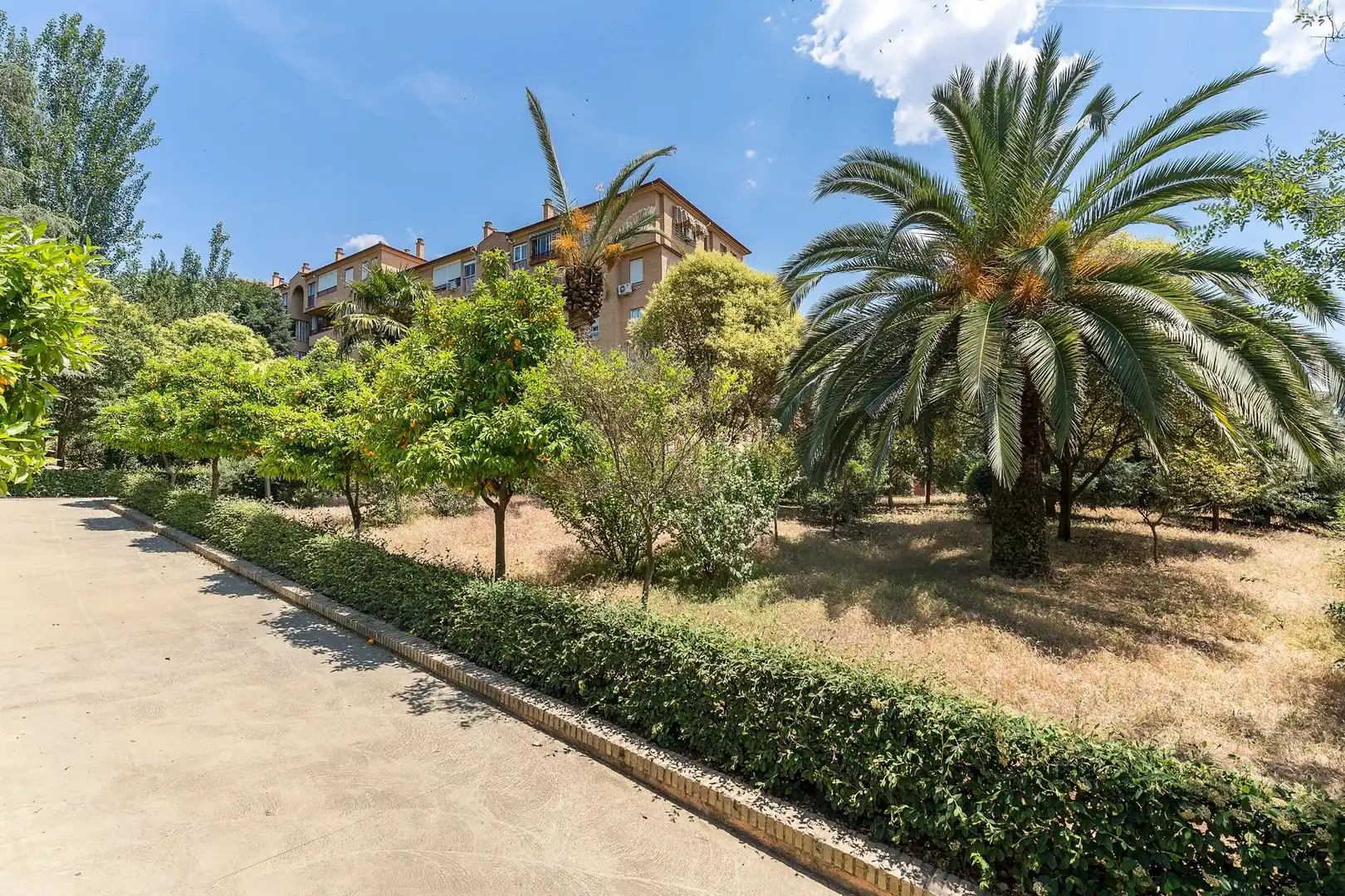 Jardí de Pis en venda en Granada amb Aire condicionat i Calefacció