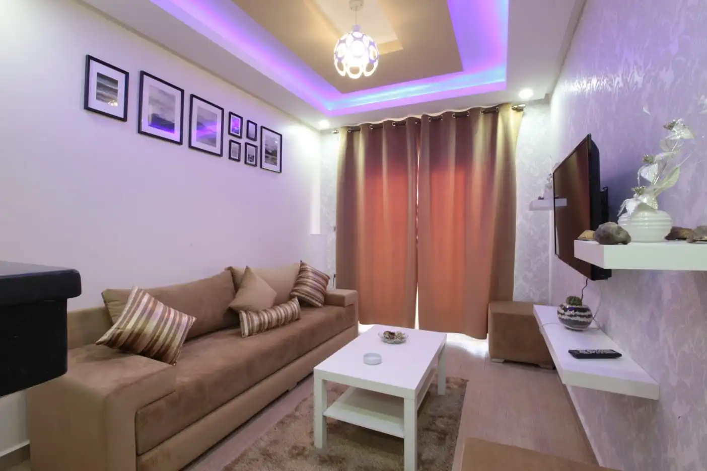 Sala de estar de Edificio en venta en Algeciras