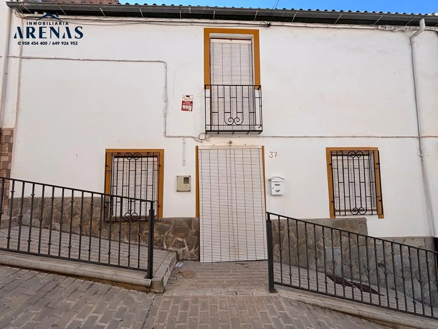 Haus zum Verkauf in Calle Larga