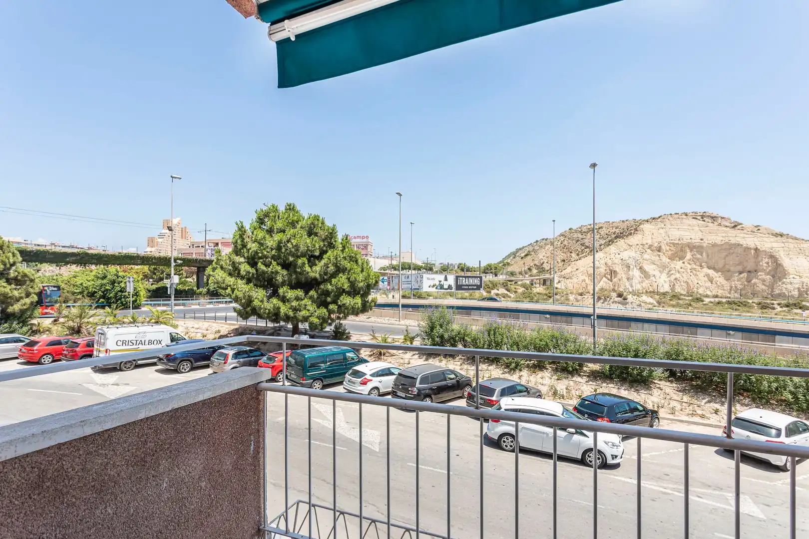 Vista exterior de Pis en venda en Alicante / Alacant amb Aire condicionat, Calefacció i Terrassa