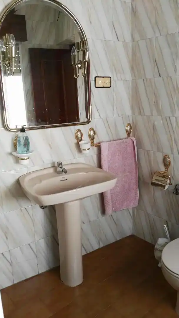 Baño de Casa o chalet en venta en Aldeaseca con Aire acondicionado, Trastero y Amueblado