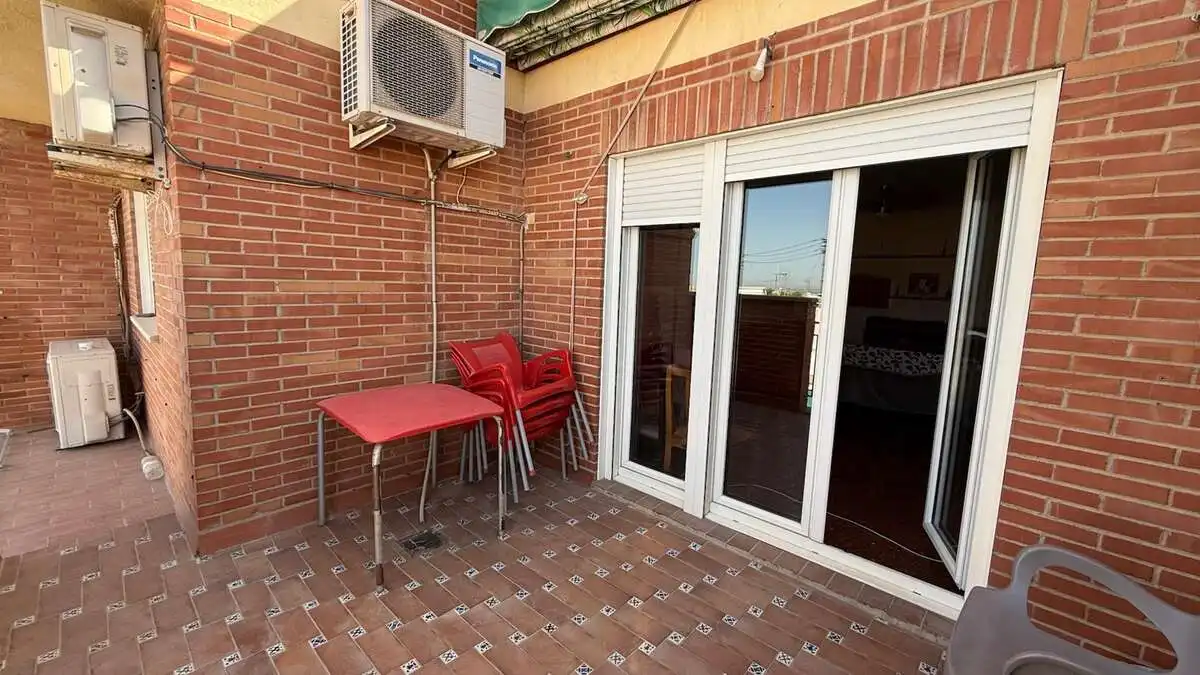 Terrasse von Dachboden zum Verkauf in Granada mit Klimaanlage, Heizung und Terrasse