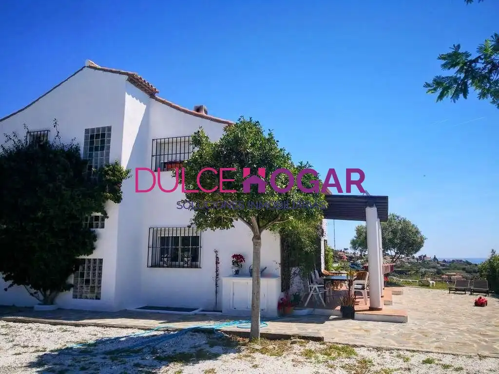 House with pool for sale in Punta Plata, imagen 2