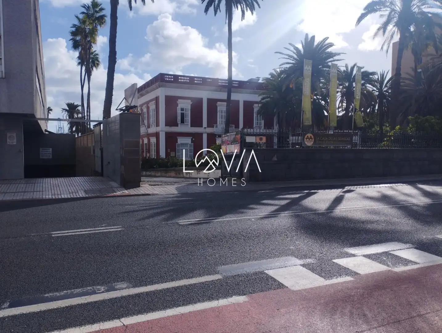Außenansicht von Garage zum Verkauf in Las Palmas de Gran Canaria