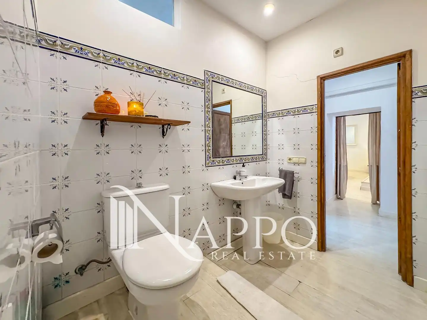 Baño de Piso en venta en  Palma de Mallorca con Aire acondicionado