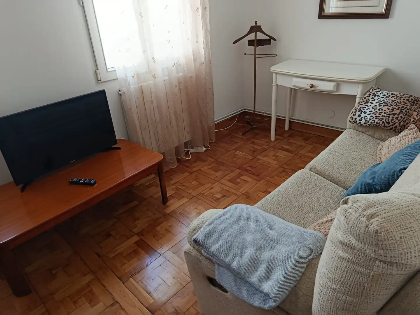 Sala de estar de Piso de alquiler en Santander con Calefacción y Amueblado