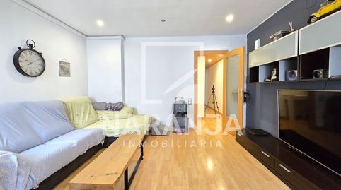 Foto 4 von Wohnung zum Verkauf in Santa Rosa, Santa Coloma de Gramenet