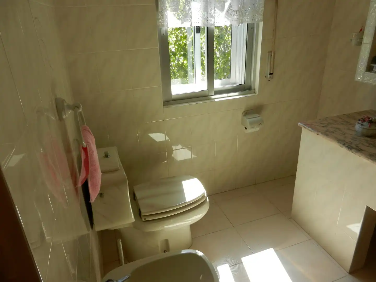 Baño de Casa o chalet en venta en Cervantes con Calefacción, Trastero y Amueblado