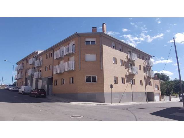 Piso en Venta en Calle SEGRIA en Almacelles