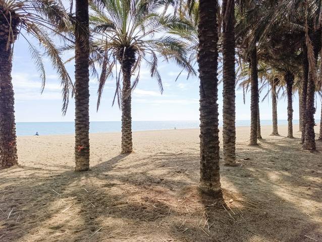 Garaje en Venta en Playamar - Benyamina