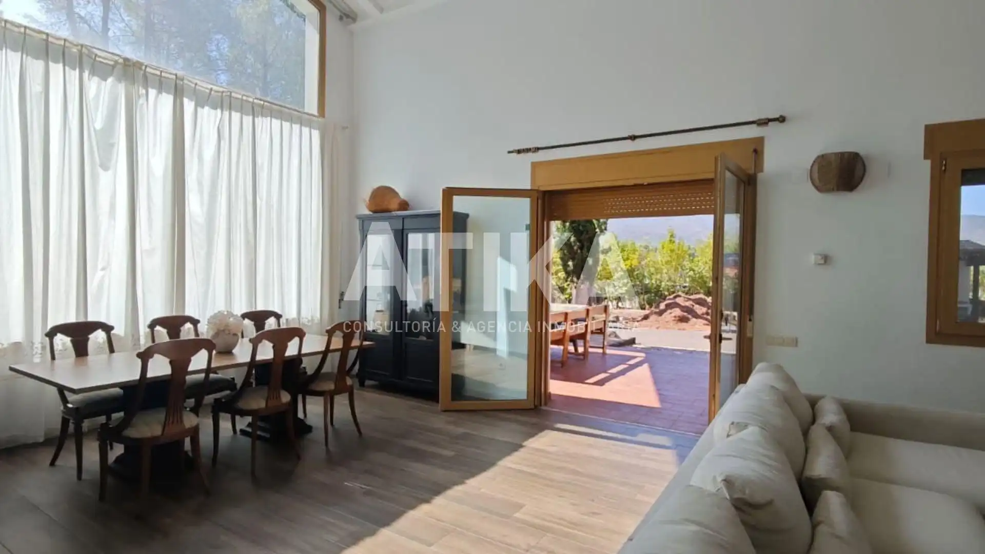 Living room of Houses for sale in Ontinyent  with Air Conditioner, Heating and Private garden