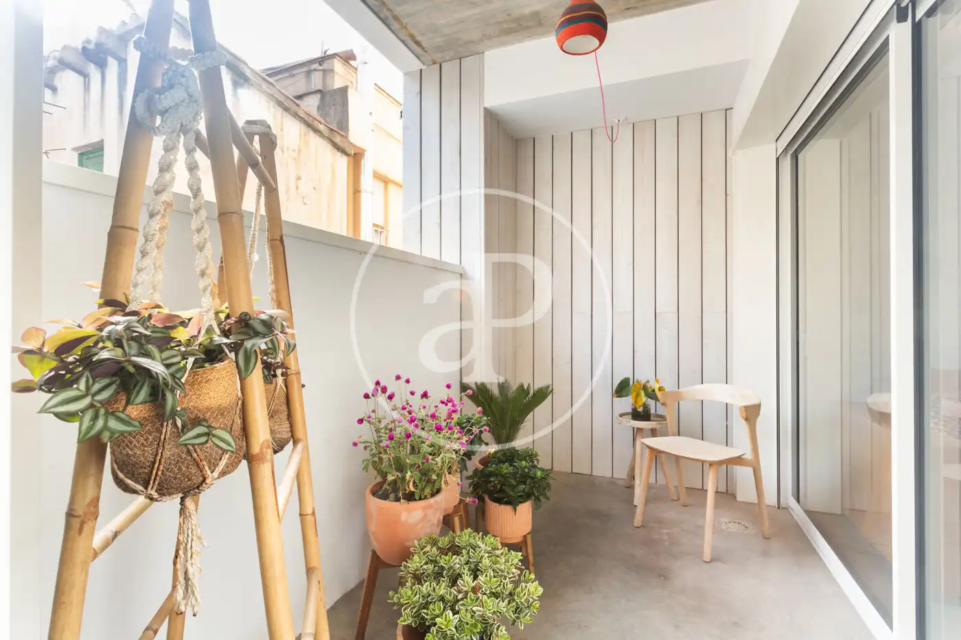 Houses for rent in Carrer de Josep Serrano, Can Baró