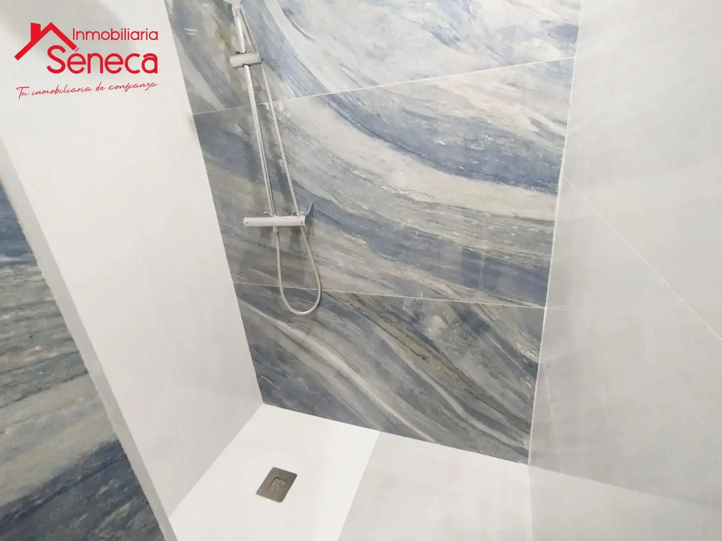 Baño de Estudio en venta en Córdoba con Aire acondicionado, Calefacción y Amueblado