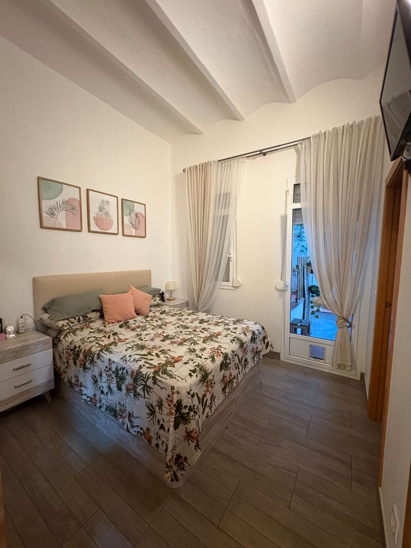 Bedroom of Flat for sale in  Barcelona Capital  with Furnished, Oven and Washing machine