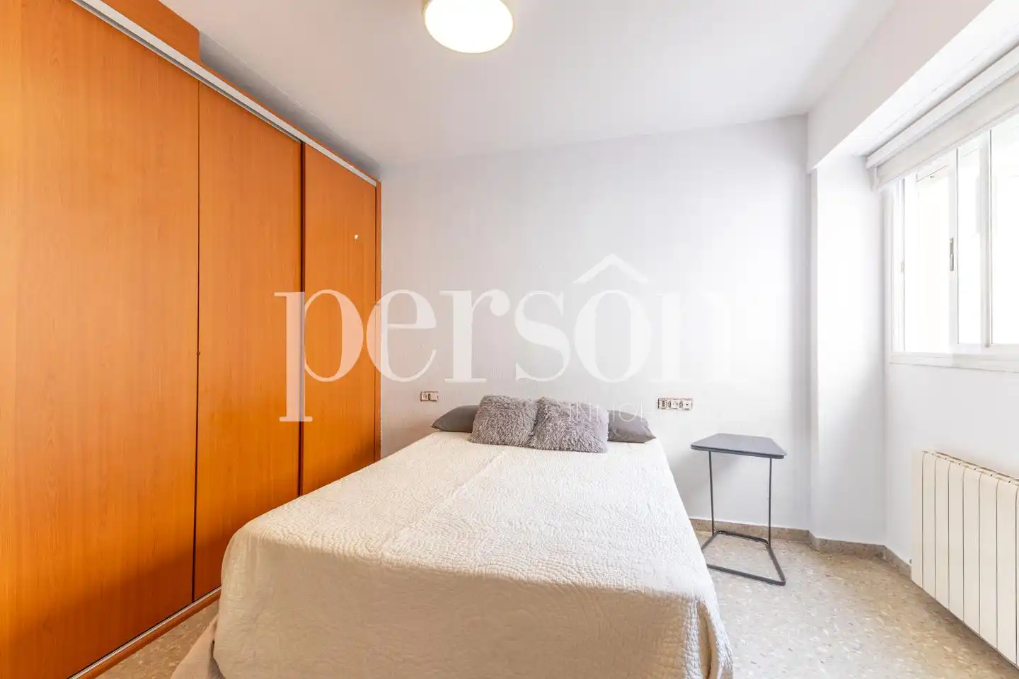 Habitación de Piso de alquiler en Valencia con Aire acondicionado y Amueblado