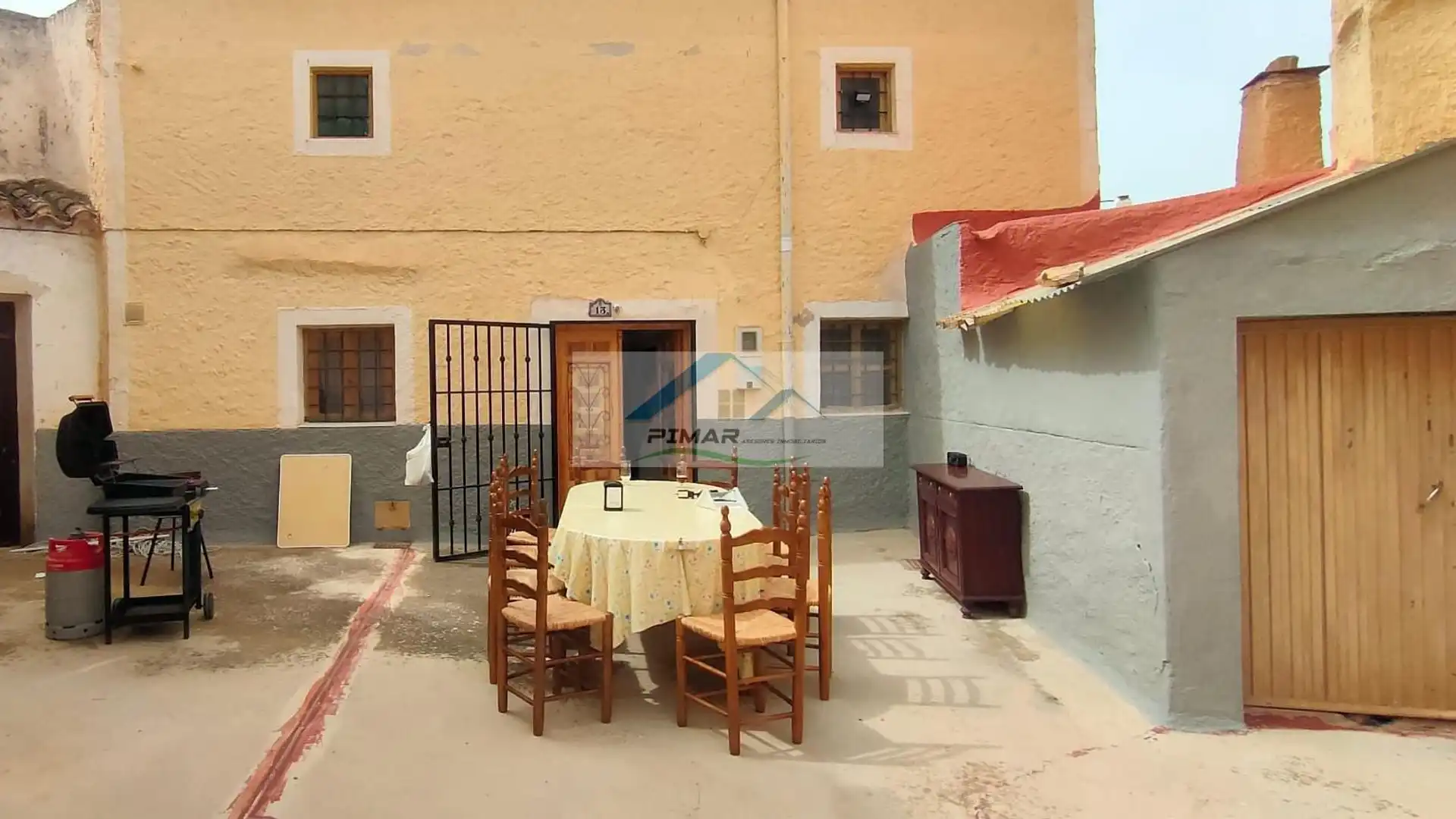 Terrace of Houses for sale in Freila  with Heating, Storage room and Furnished