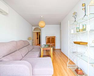 Living room of Flat for sale in  Sevilla Capital  with Air Conditioner and Heating