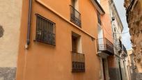 Vista exterior de Casa adosada en venda en Benilloba amb Calefacció, Terrassa i Balcó