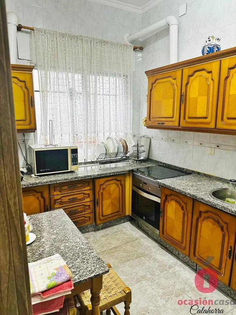 Cocina de Casa o chalet en venta en Córdoba con Aire acondicionado, Calefacción y Jardín privado