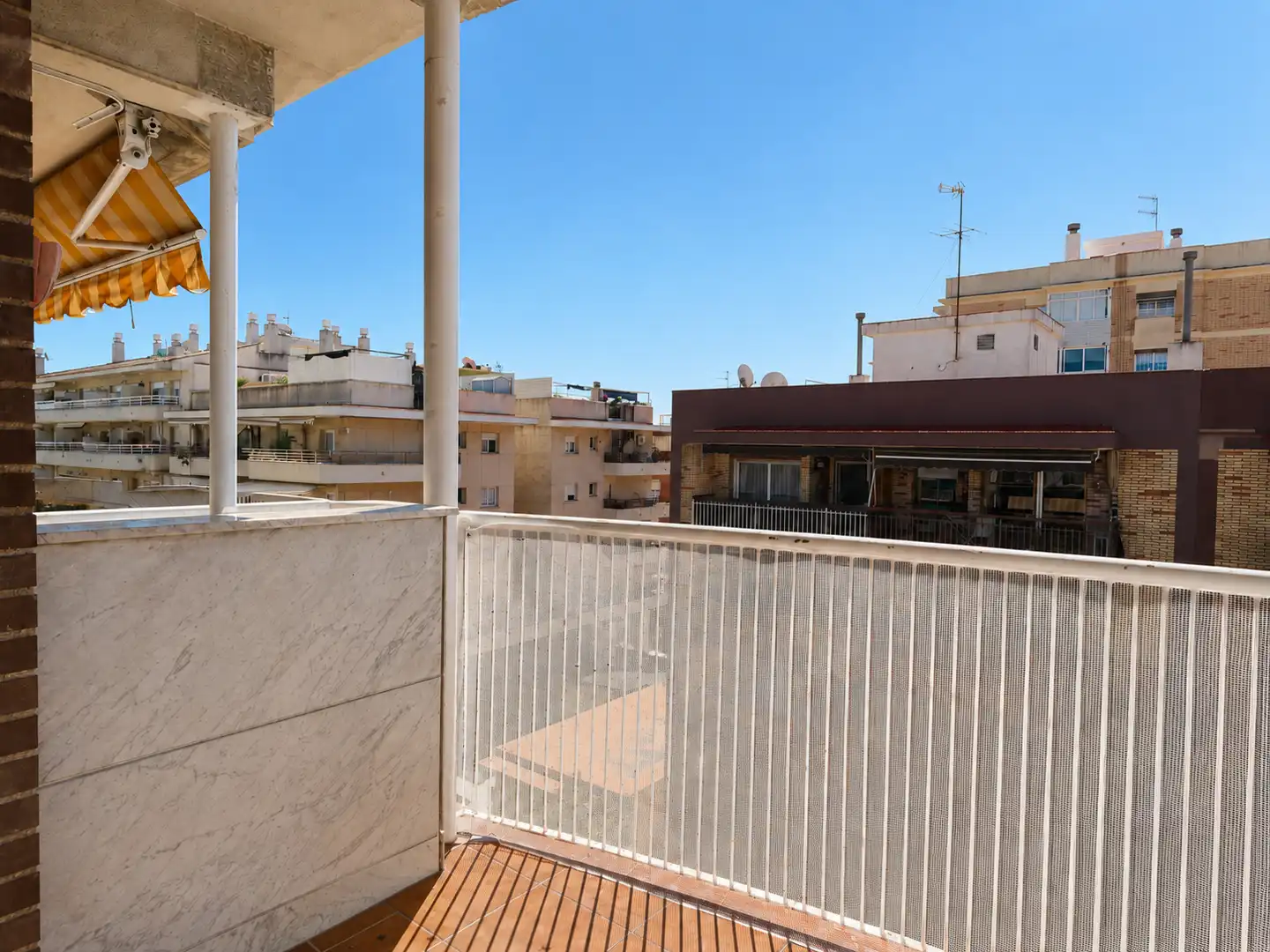Terraza de Dúplex en venta en Vilanova i la Geltrú con Calefacción, Terraza y Balcón