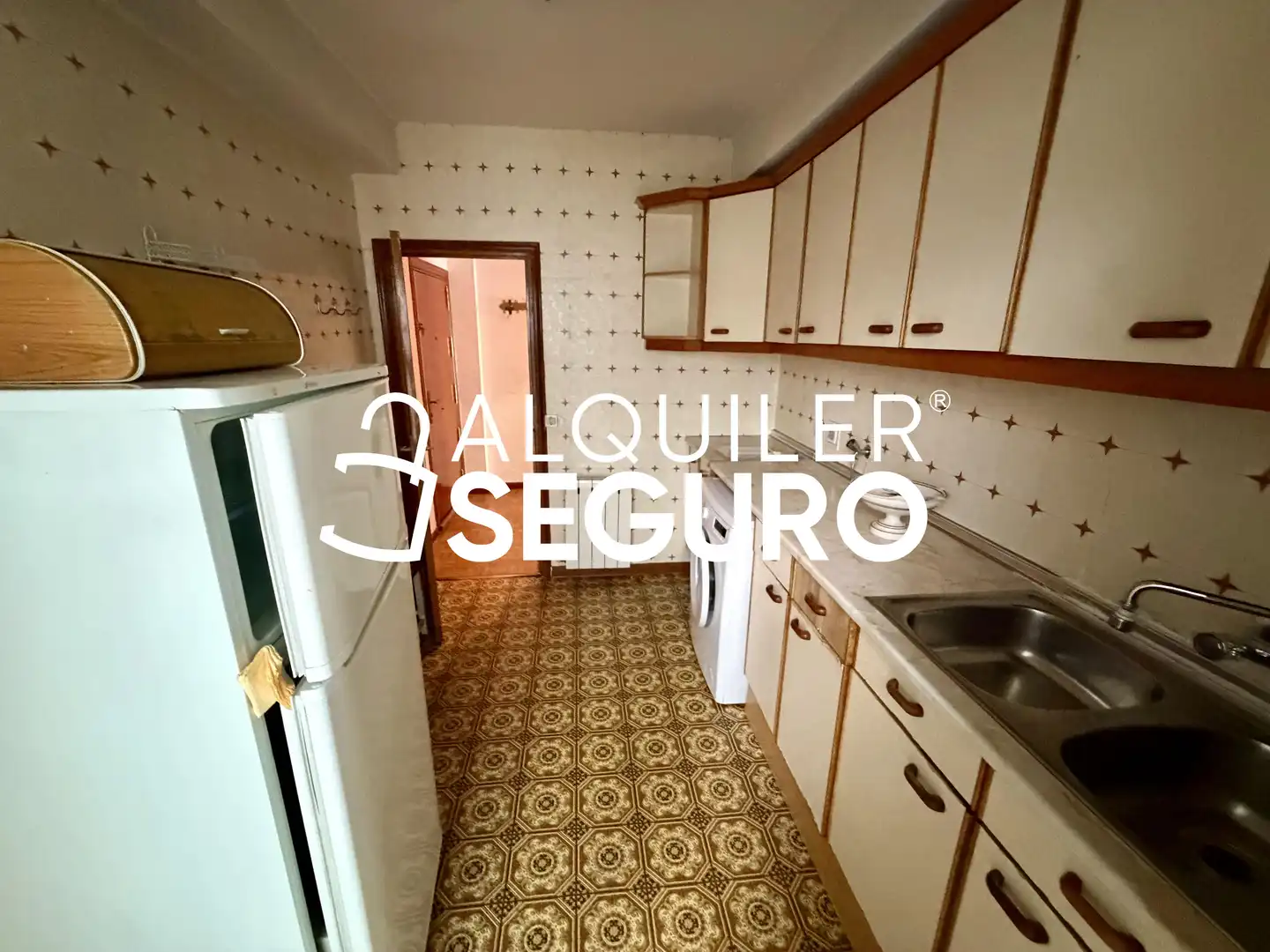 Flat for rent in De Los Angeles, Juan de la Cierva