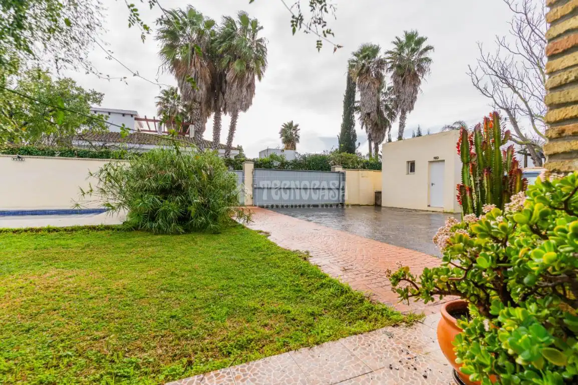 Außenansicht von Country house zum Verkauf in Conil de la Frontera mit Heizung, Privatgarten und Terrasse