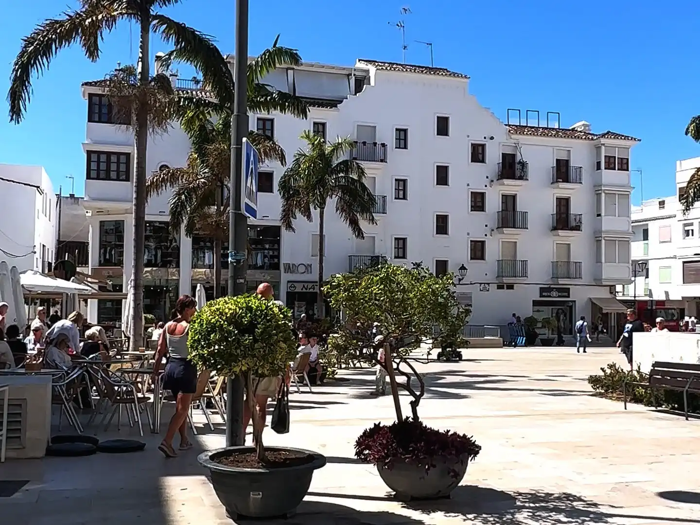 Exterior view of Apartments for sale in Estepona  with Air Conditioner, Terrace and Furnished