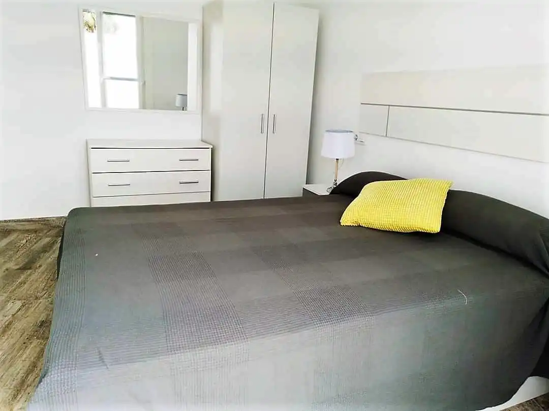 Casa a schiera con piscina in affitto a Núcleo urbano, imagen 9