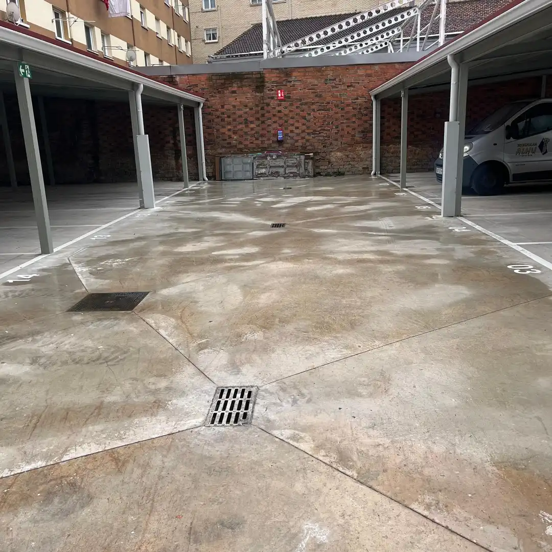 Individuel avec ascenseur à louer à Calle Diego Laínez, imagen 5