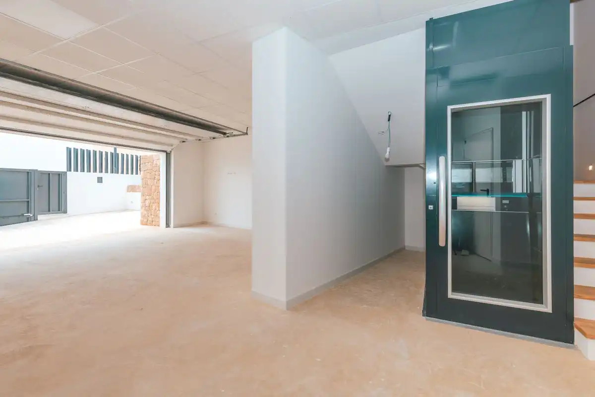 Casa con terraza en venta en Carrer de Ramon Llull, imagen 38