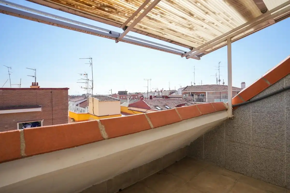 Terrassa de Edifici en venda en Madrid