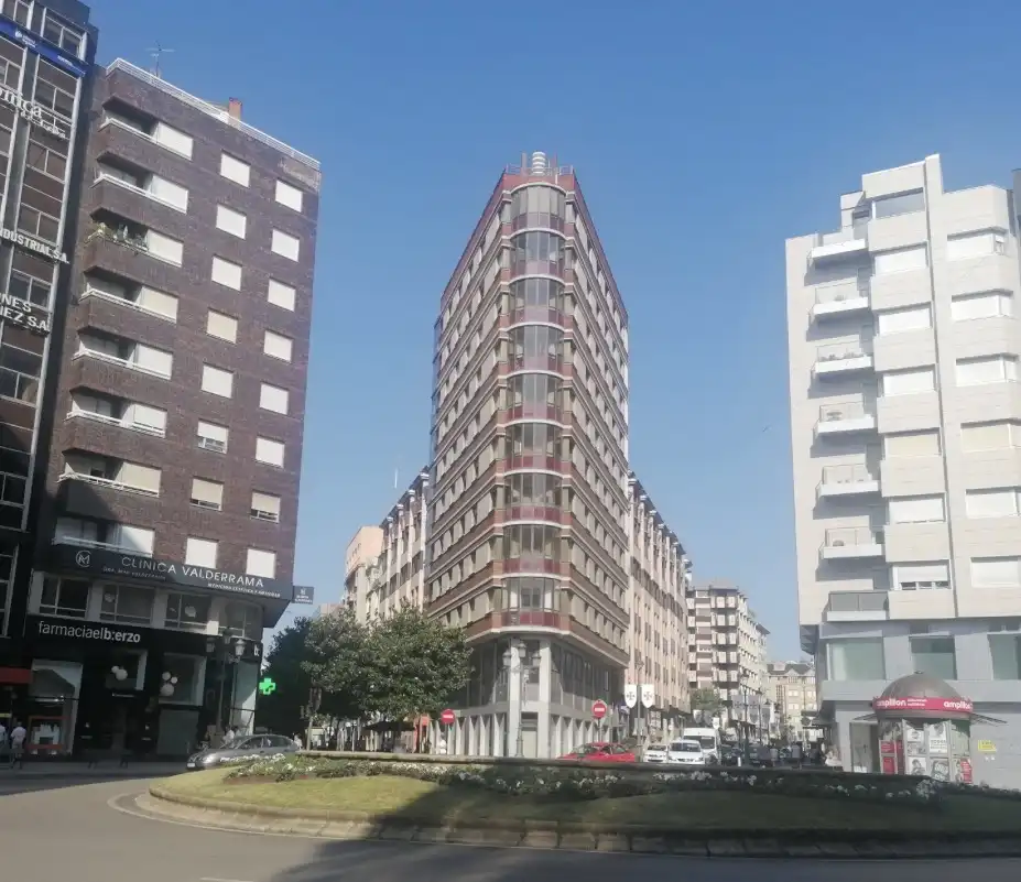Oficina de alquiler en Avenida España, 1, Centro