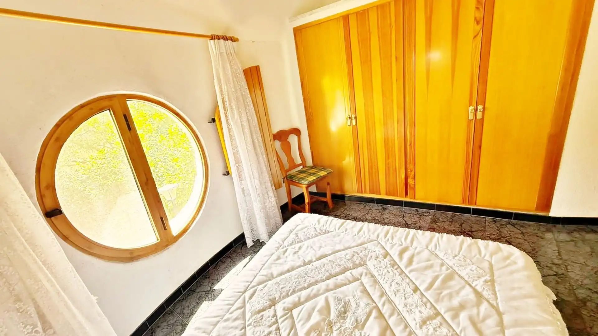 Casa pareada con piscina en venta en Calle Maestra Doña Mercedes, imagen 11