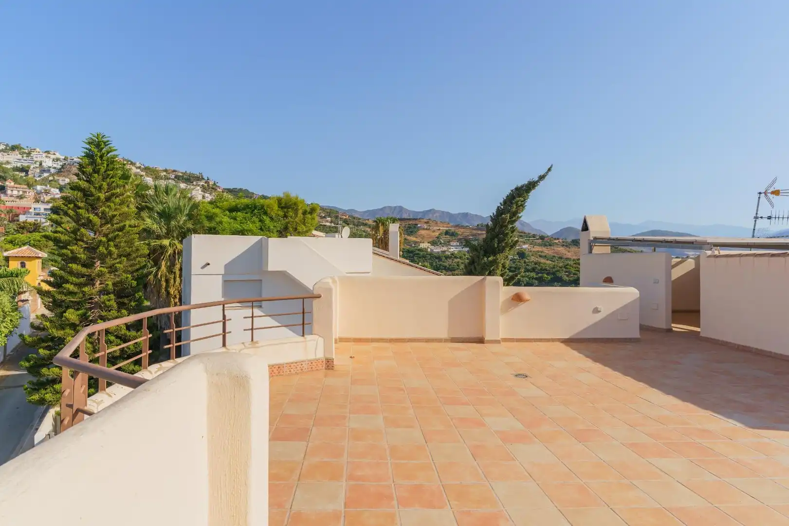 Detached house with terrace for sale in Calle Calle Naranjo, Monte de los Almendros, imagen 59