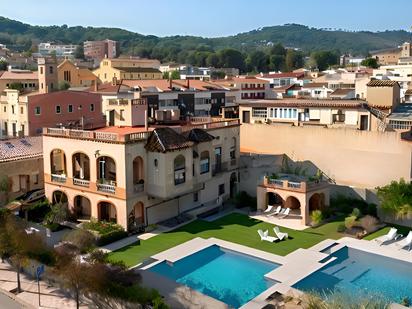 Vista exterior de Casa o xalet en venda en Teià amb Aire condicionat, Calefacció i Jardí privat