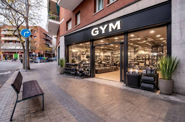 Local comercial en Alquiler en Carrer de la Riera Blanca, 29 en Sants-Badal