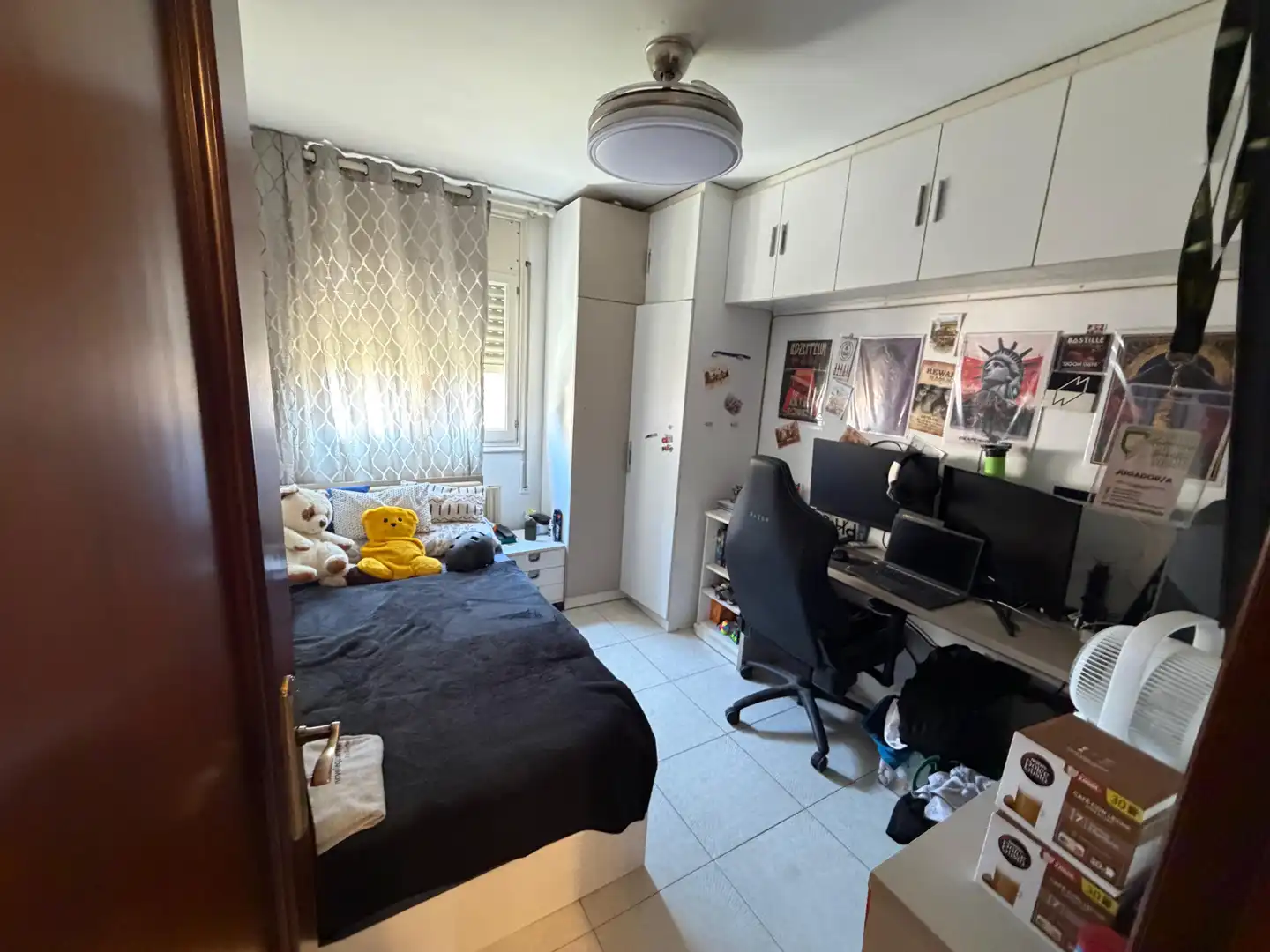 Habitación de Piso en venta en Lleida con Calefacción, Amueblado y Horno