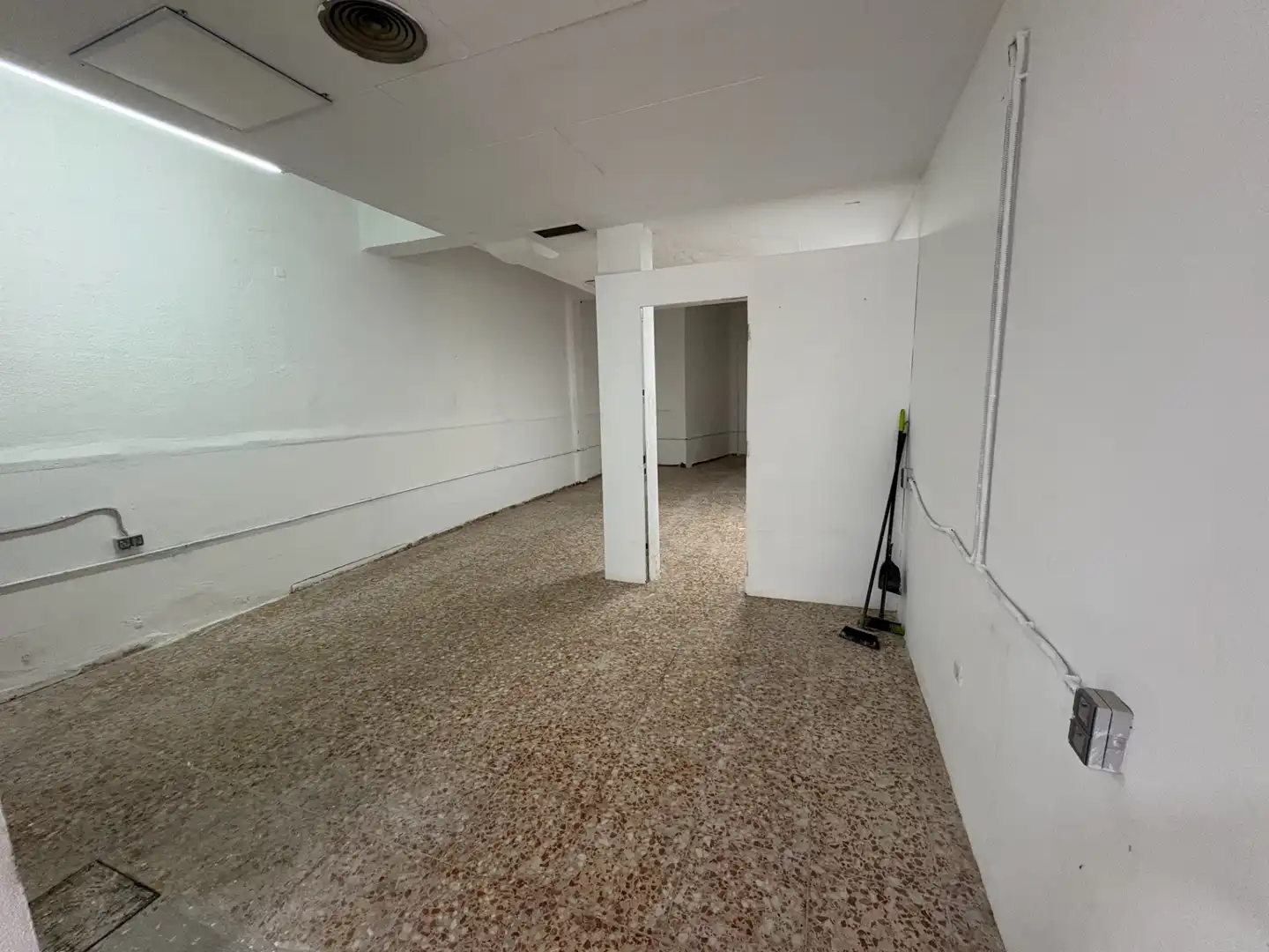 Local comercial en venta en Carrer de Molinell, imagen 3