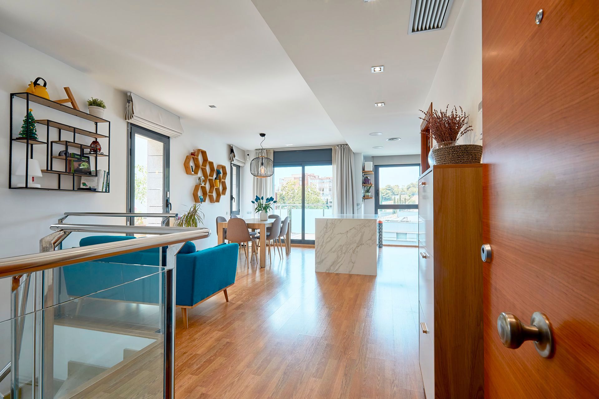 Living room of Duplex for sale in  Barcelona Capital  with Air Conditioner, Heating and Terrace