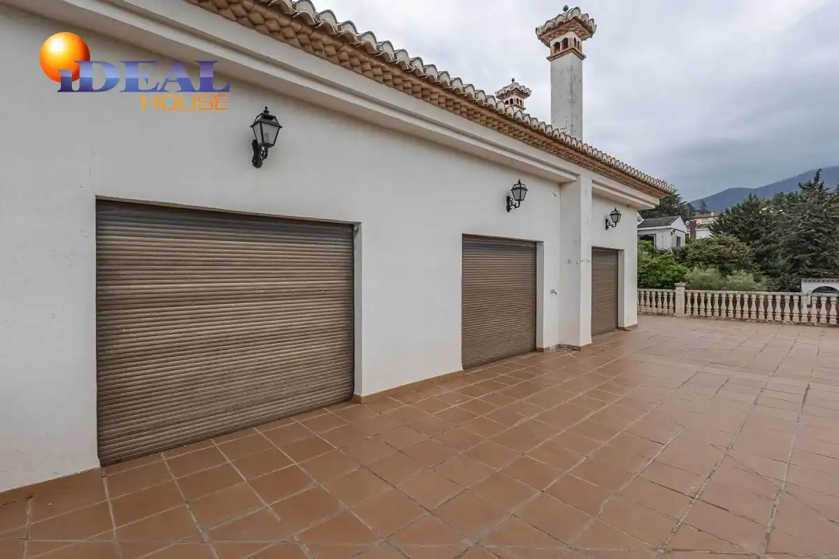 Villa mit Terrasse zum Verkauf in Barrio de la Vega, imagen 4
