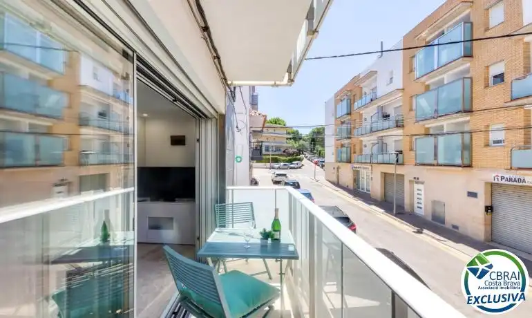 Terrassa de Apartament en venda en Roses