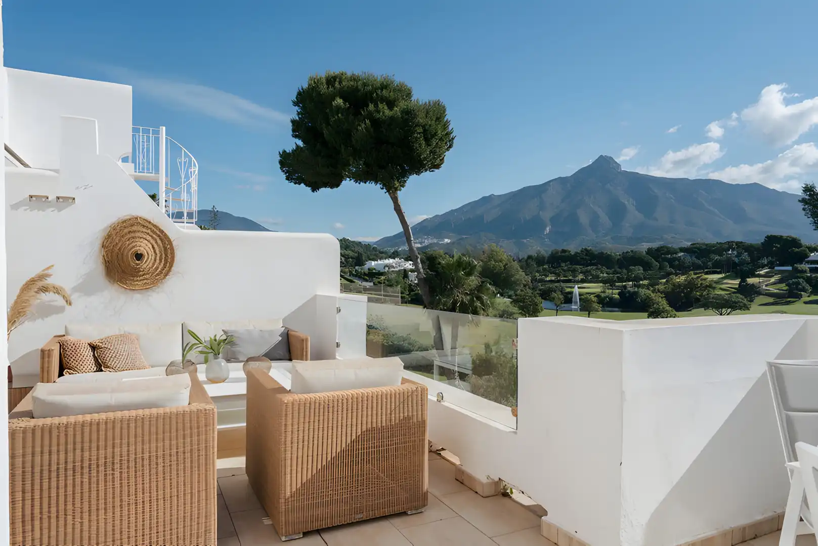 Àtic amb piscina en venda a Nueva Andalucía, imagen 7